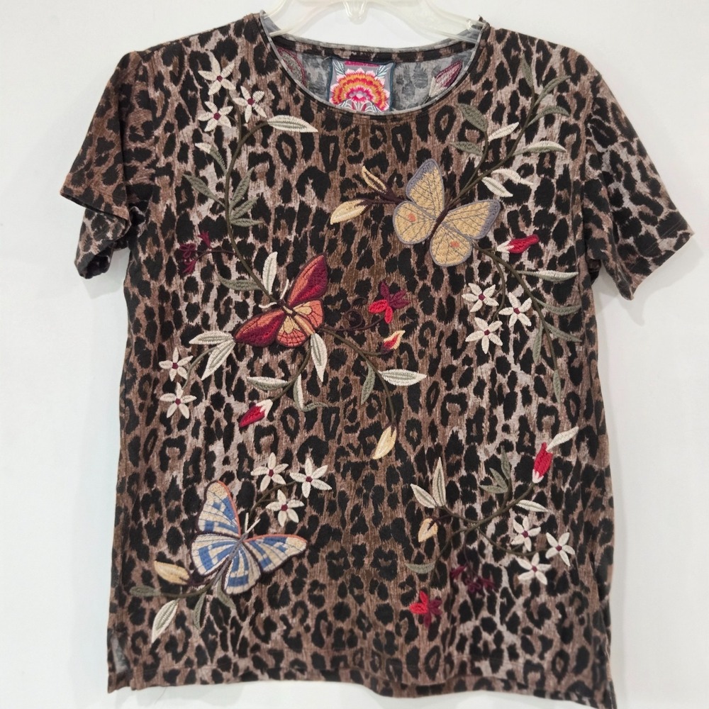 Johnny Was Penelope Top Womens XS Leopard Embroidered Butterflies Boho t‎ shirt
